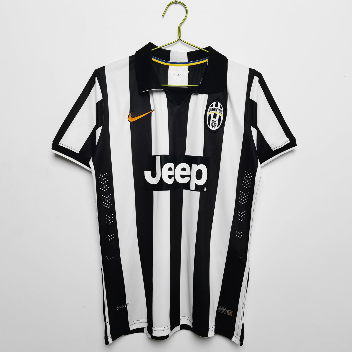 Juventus 2014/15 Home Shirt