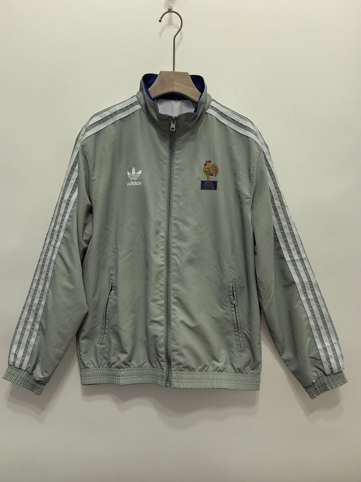 France Retro Reversible Windbreaker