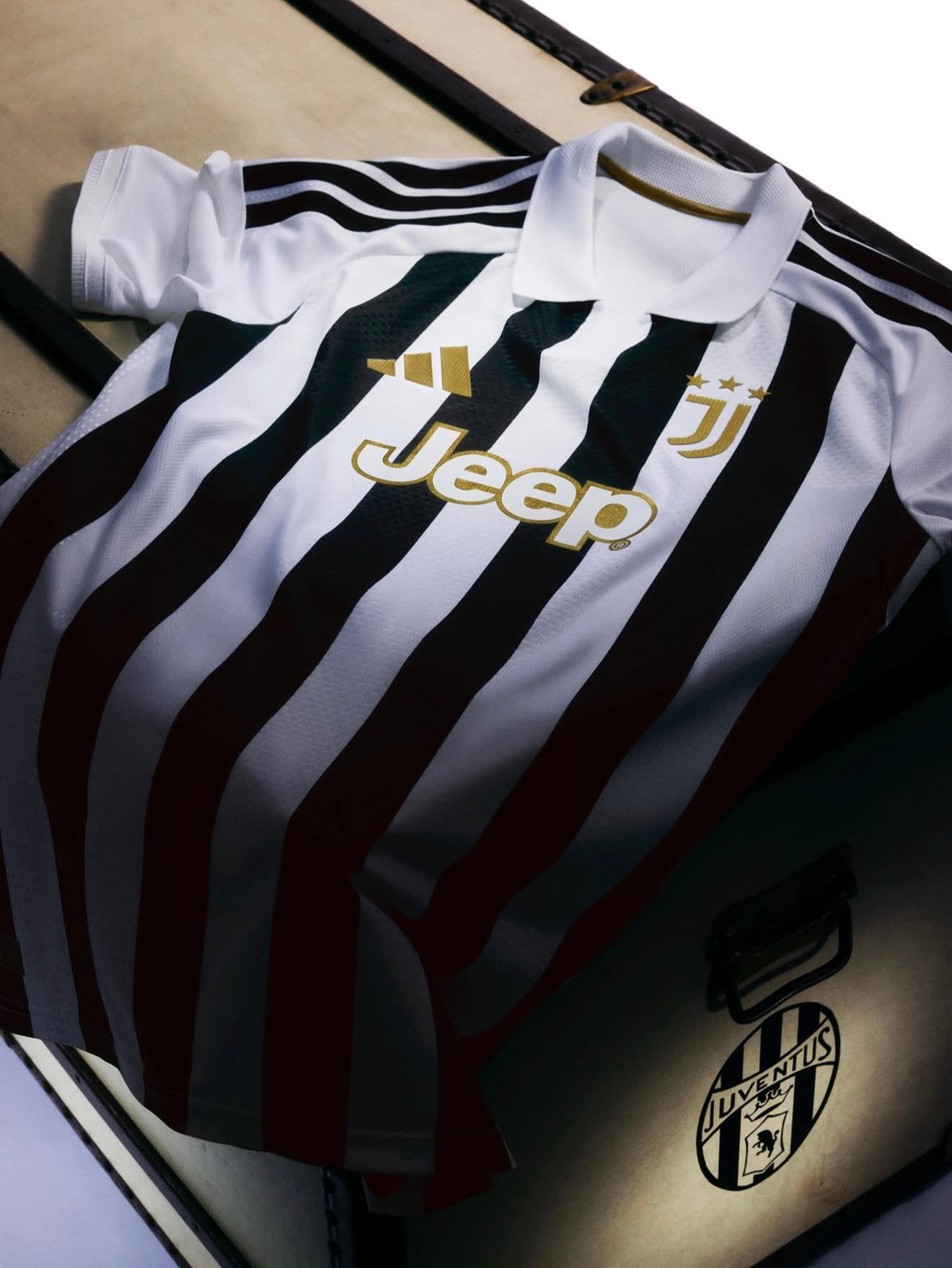 Juventus 2026/27 Home Shirt