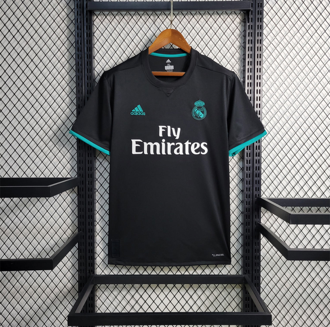 Real Madrid 2017/18 Away Shirt