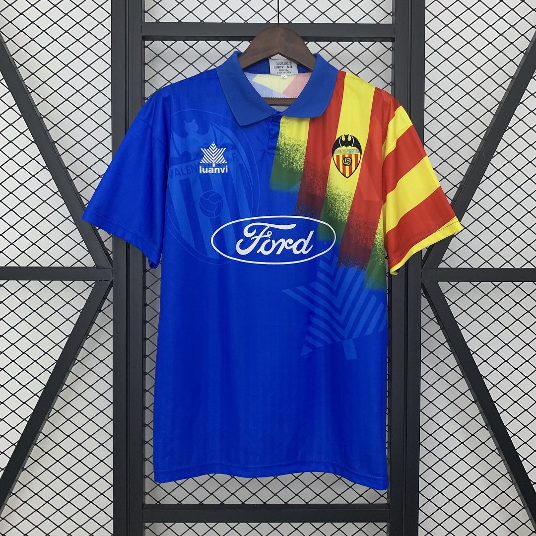 Valencia 1995/96 Away Shirt