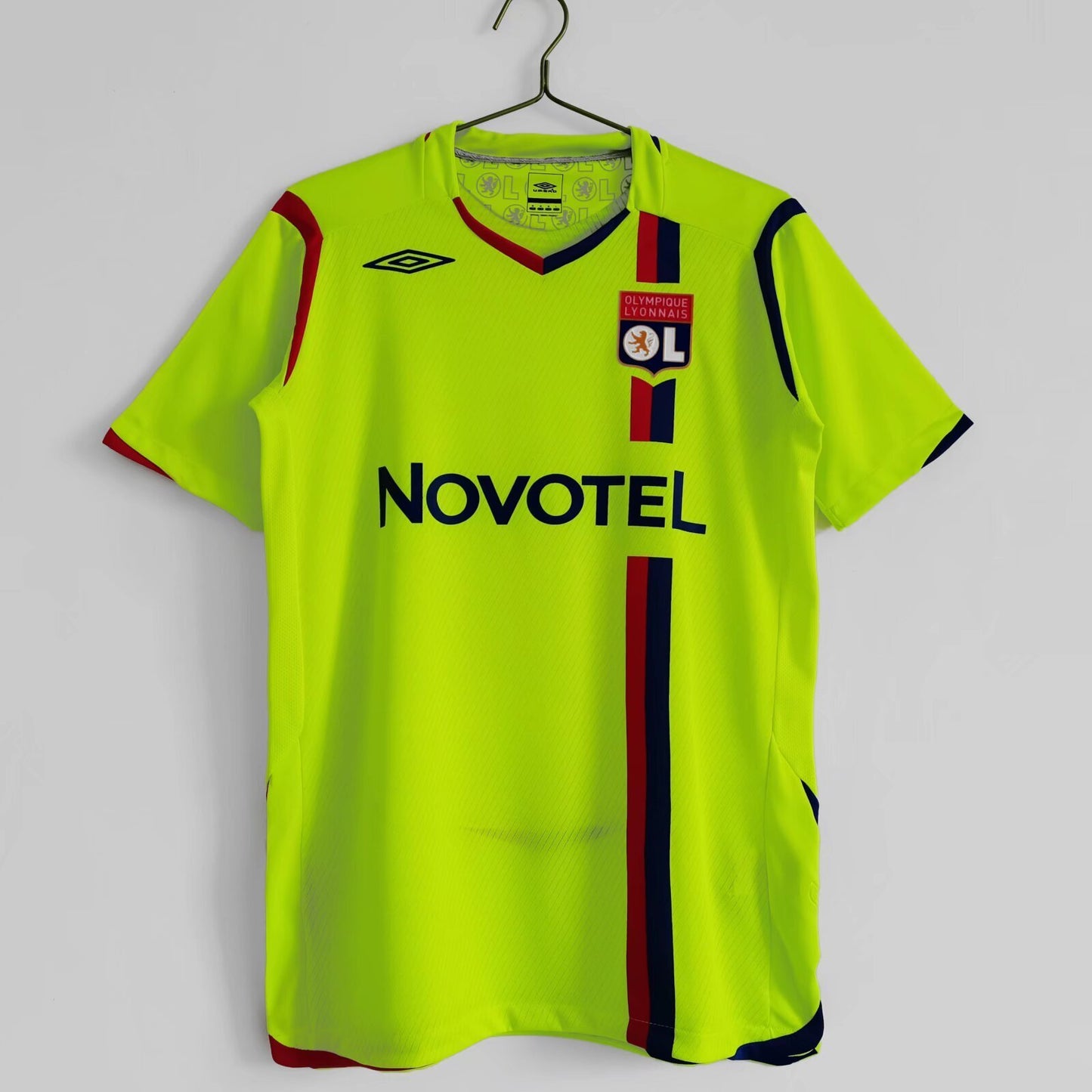 Lyon 2008/09 Away Shirt