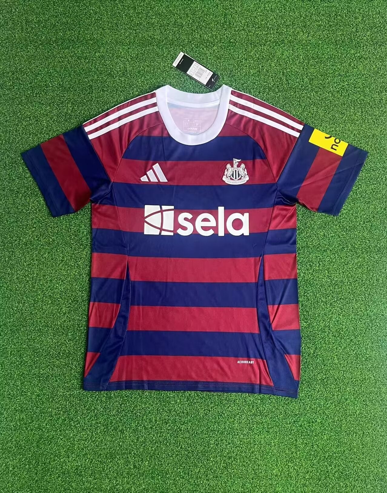 Newcastle 2024/25 Away Shirt