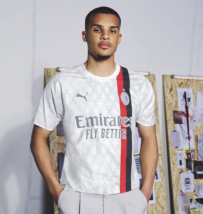 AC Milan 2023/24 Away Shirt