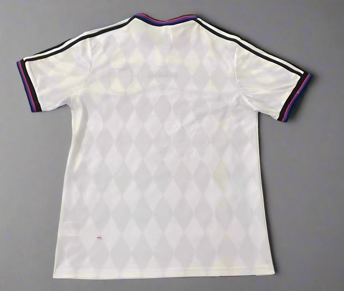 Bayern 1995/96 Away Shirt