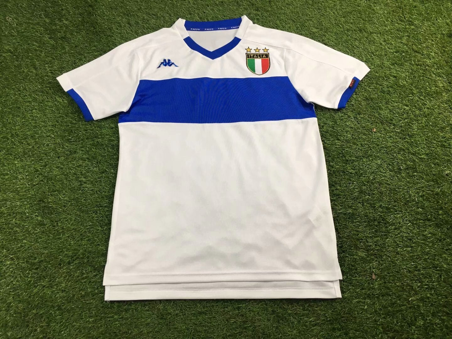 Italy 1999 Away Shirt