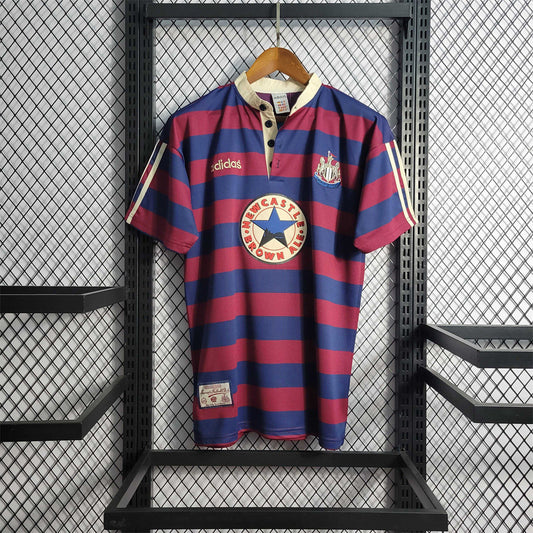 Newcastle United 1995/96 Away Shirt