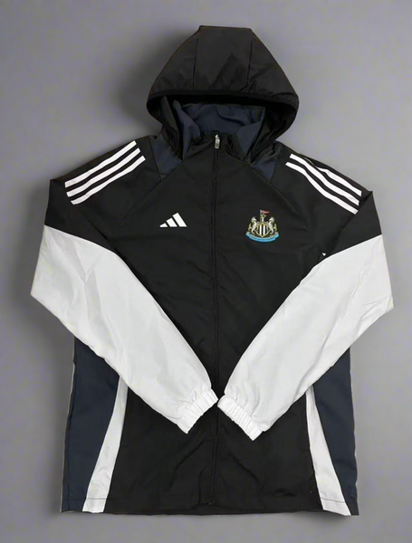 Newcastle United Windbreaker (2025) – The Shirt Plugs