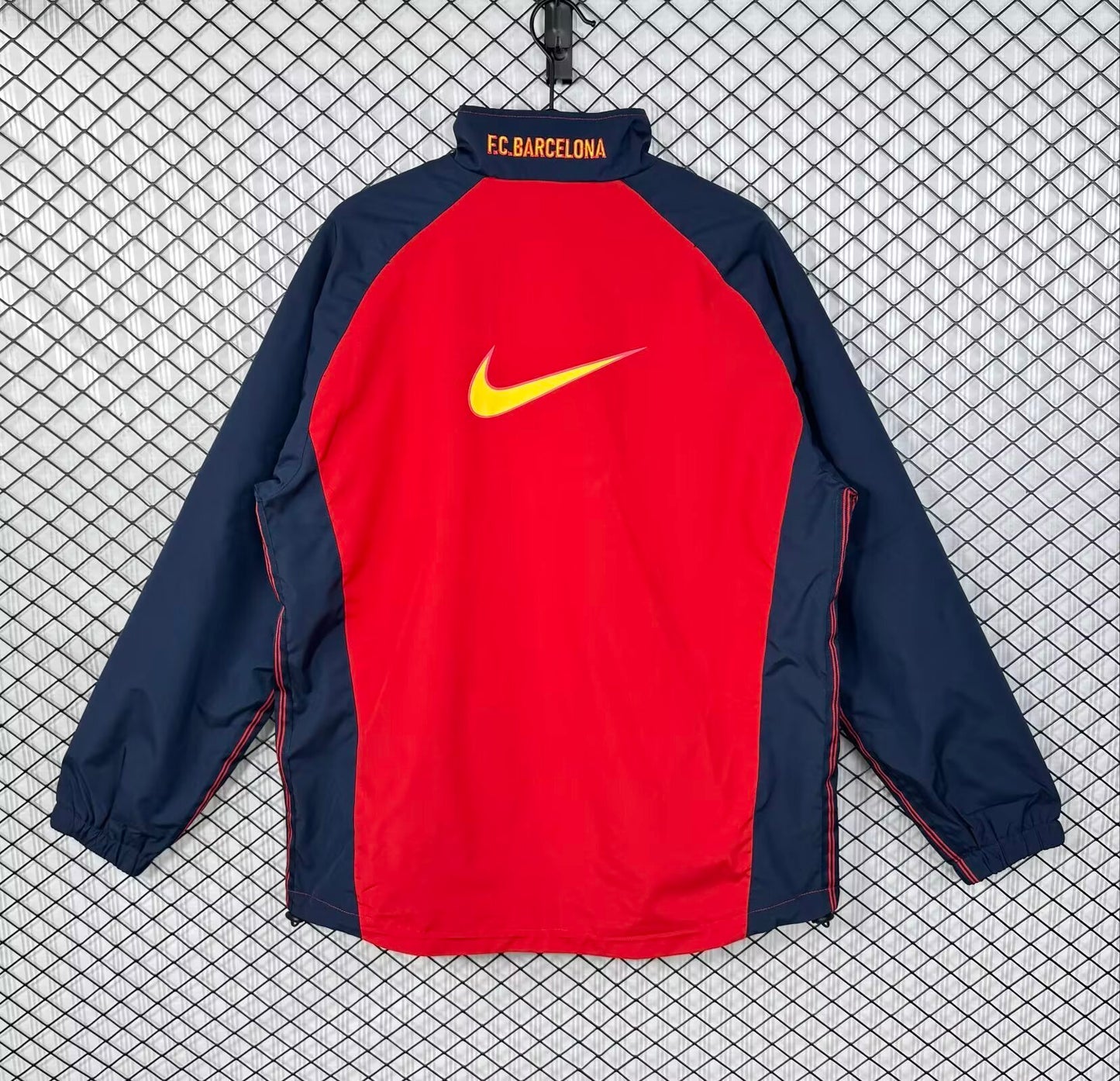 Barcelona Retro Windbreaker