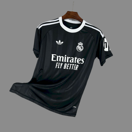 Real Madrid 2025/26 Goalkeeper Shirt
