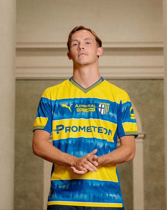 Parma 2025/26 Away Shirt