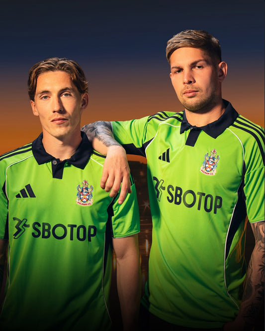 Fulham 2025/26 Away Shirt