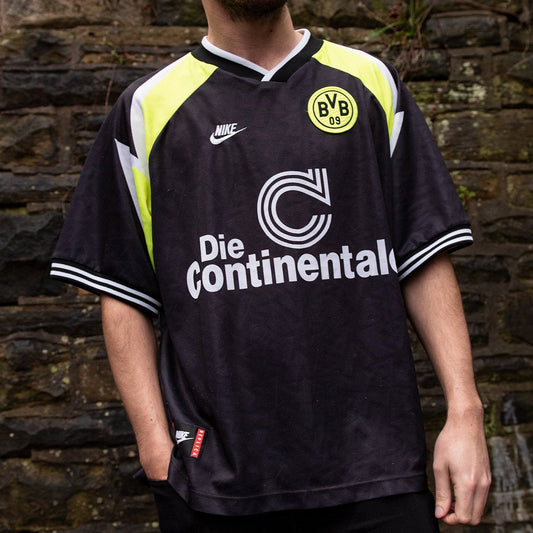 Borussia Dortmund 1995/96 Away Shirt