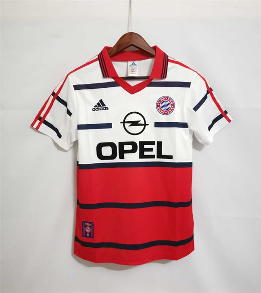 Bayern 1998/00 Away Shirt