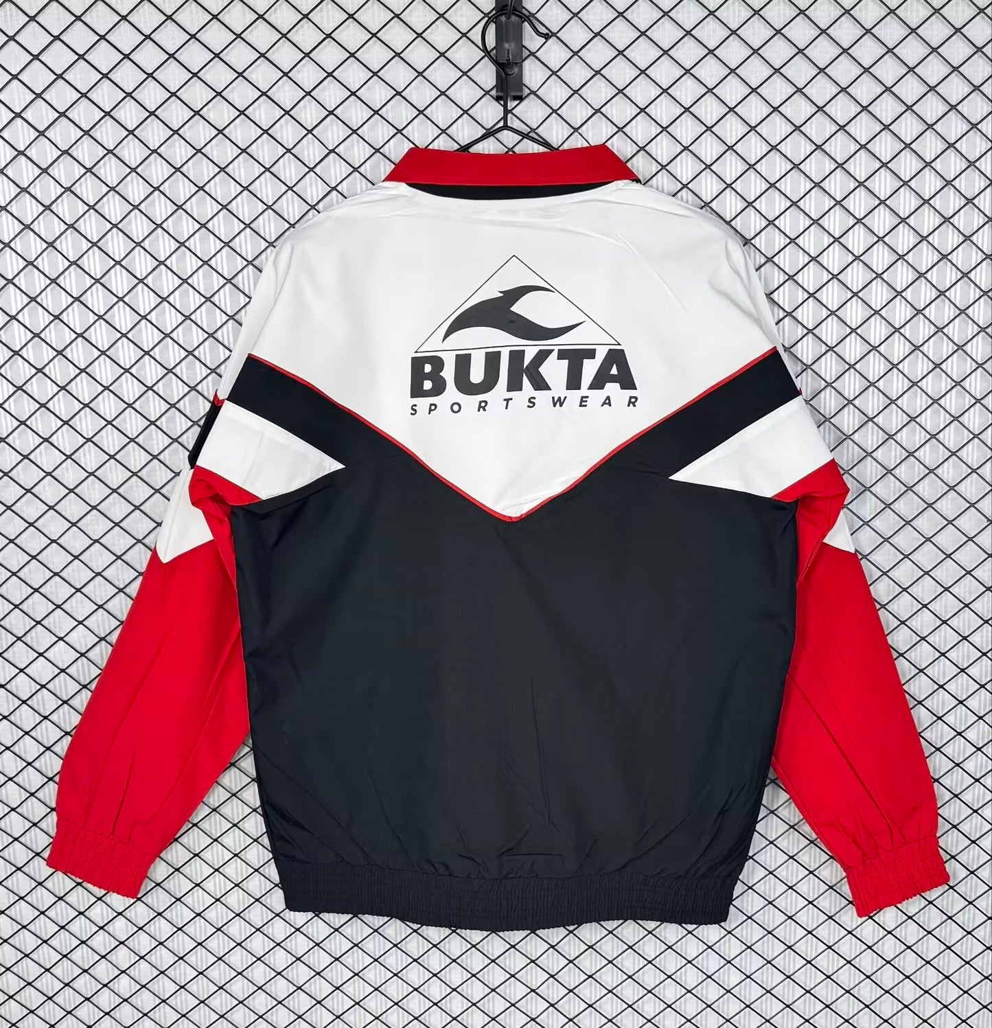Sevilla Retro Windbreaker