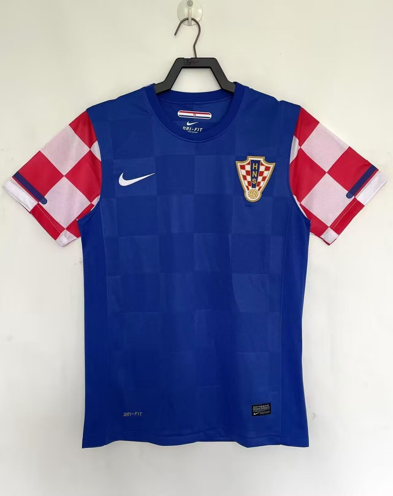 Croatia 2010 Away Shirt