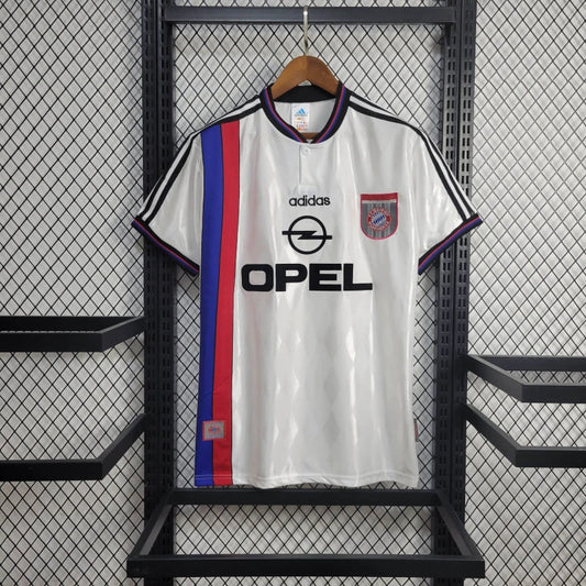 Bayern 1995/96 Away Shirt