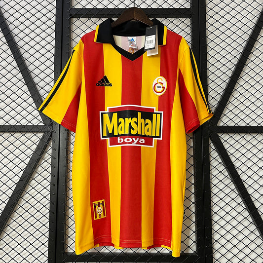 Galatasaray 1999/00 Home Shirt